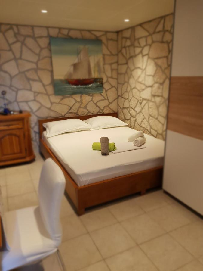Studio Apartment Jelinek 布雷拉 外观 照片